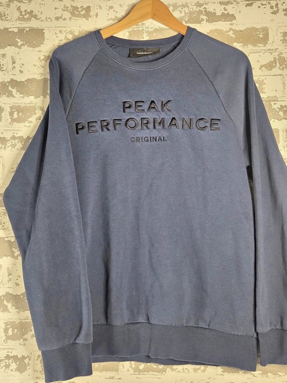 Peak Performance Original Sweatshirt Mens Large Blue Embroidered Logo Pullover